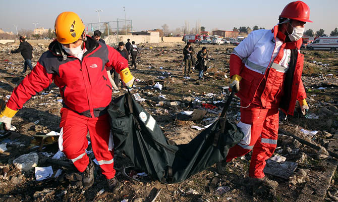 Иран согласился передать Украине «черные ящики» сбитого самолета