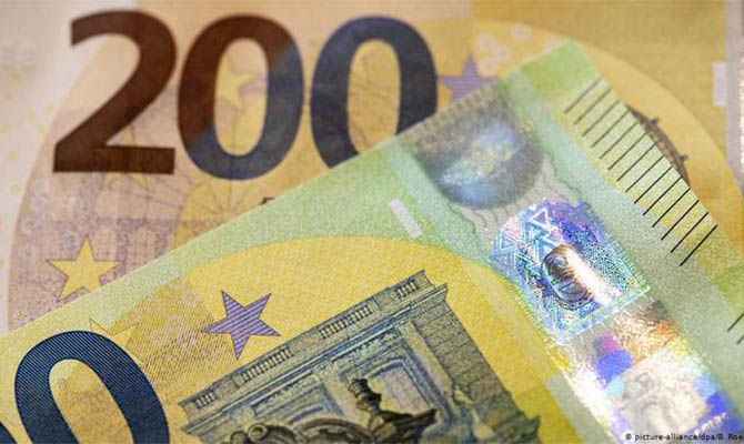 Болгария откладывает присоединение к зоне евро