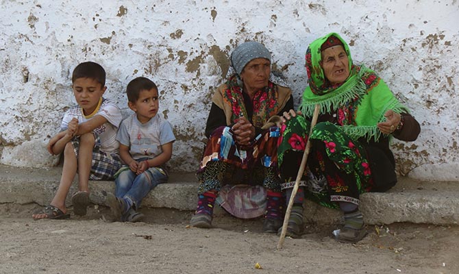 В Таджикистане официально запретили русифицировать имена