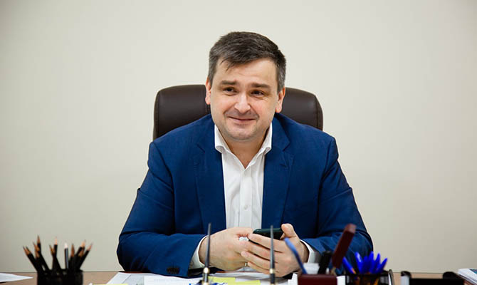 Директор по инфрастуктуре «УЗ» Роман Веприцкий считает, что отрасль железнодорожных перевозок можно реформировать в течение года