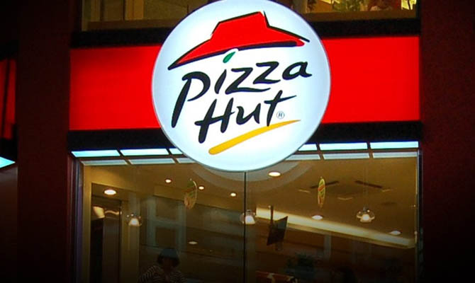 Управляющий сетями ресторанов Pizza Hut и Wendy's в США подал заявление о банкротстве