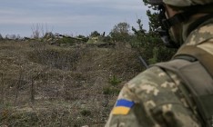 На Донбассе ранены двое украинских военных