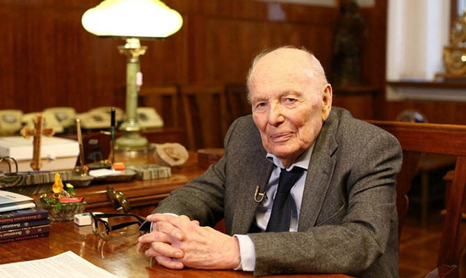 Похороны Патона состоится завтра на Байковом кладбище