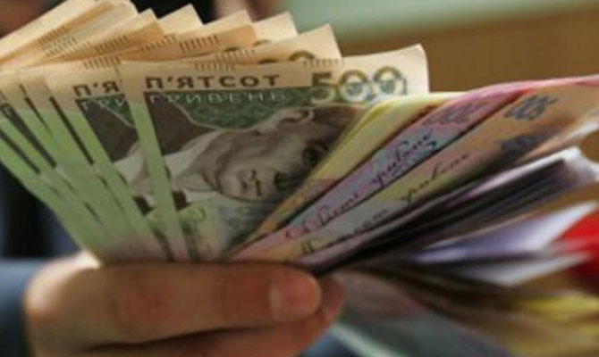 Депутаты увеличили минимальную зарплату до 5 тысяч гривен
