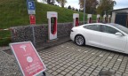Зарядные станции Tesla Supercharger появятся в Украине не ранее 2022 года