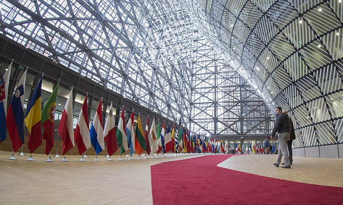 В Брюсселе сегодня пройдет 22 саммит Украина-ЕС