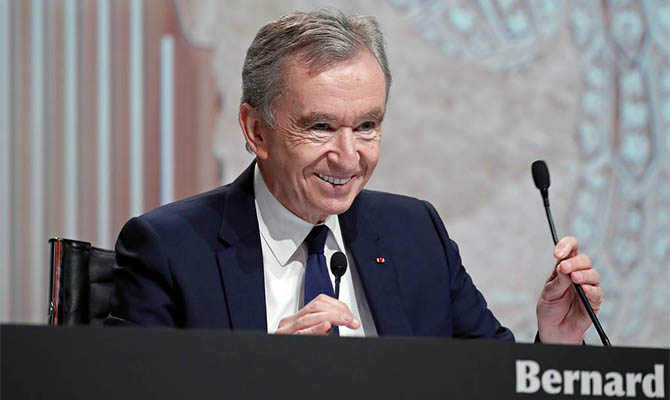 Гендиректор Louis Vuitton за неделю стал богаче на $8 млрд