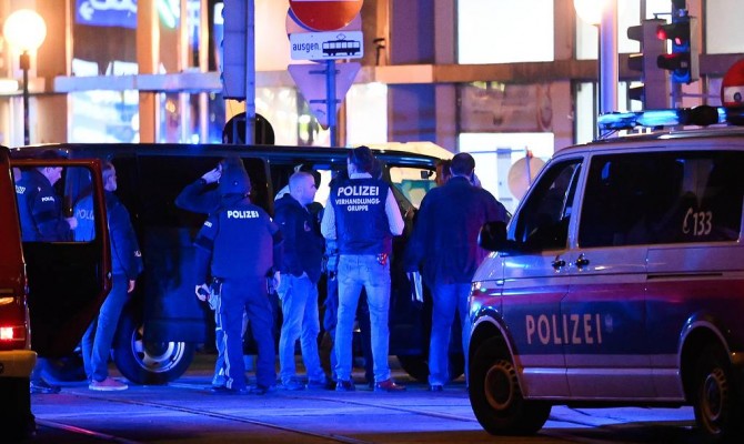 В центре Вены произошла стрельба у синагоги – есть жертвы