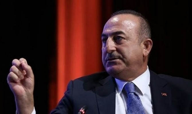 Глава МИД Турции поздравил Азербайджан с победой