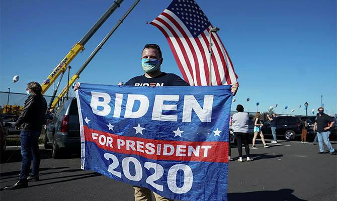 Подавляющее большинство американцев считают, что президентские выборы выиграл Байден