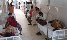 На юге Индии уже около 500 человек попали в больницы из-за неизвестной болезни
