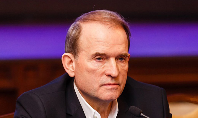 Лазарев: Когда Медведчук возобновил рынок сбыта для трех предприятий, власть должна была развить переговорный процесс с РФ