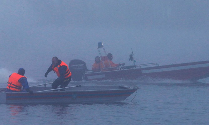 В Баренцевом море затонуло судно с 19 людьми на борту