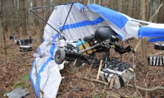 В Польше разбился дельтаплан украинских контрабандистов с грузом сигарет