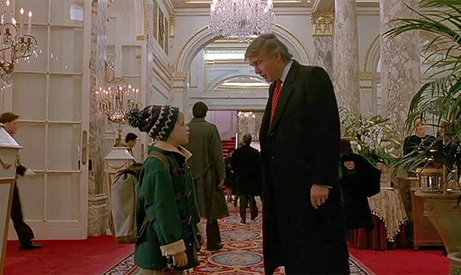 Сюжет с Трампом предложили вырезать из фильма «Один дома 2»