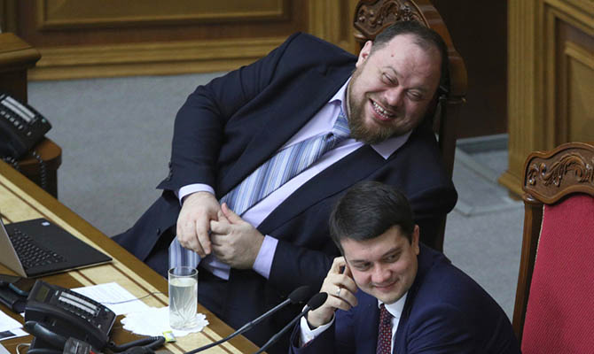 Комитет Рады поддержал законопроект о сокращении числа нардепов до 300