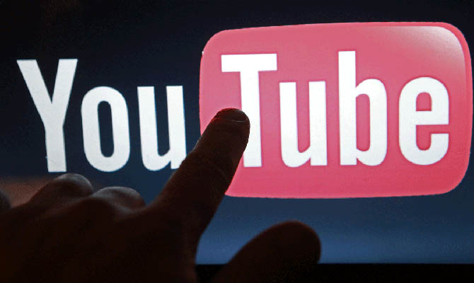 YouTube заблокировал канал депутата Александра Дубинского