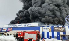 В Первомайске масштабный пожар в здании «Эпицентра»