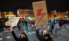 В Польше хотят открыть «комнаты плача» для беременных