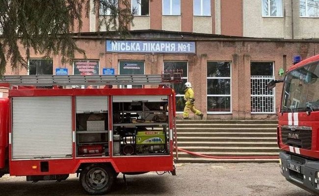 Кипятильник и спирт: стала известна причина пожара в больнице Черновцов