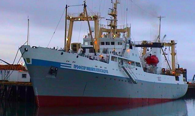 В чьи руки уплывут суда морского рыболовецкого флота Украины?