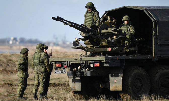 Военная разведка предупредила о возможности вторжения войск РФ в Украину