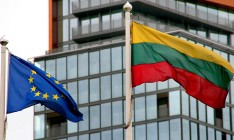Литва может выслать российских дипломатов в поддержку Чехии