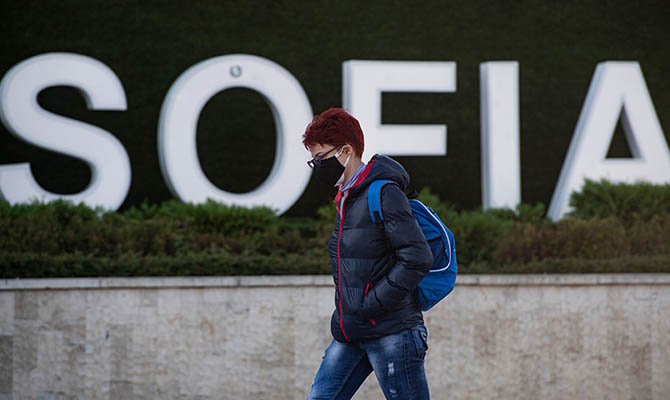 Болгария с 1 мая разрешит въезд иностранных туристов