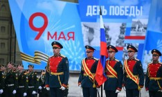 На Красной площади в Москве начался парад Победы