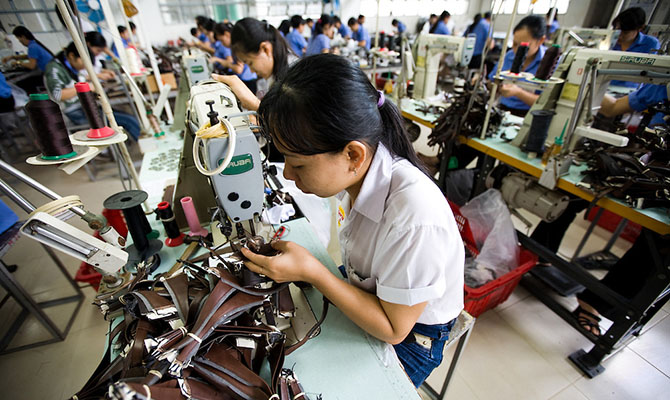 Вьетнам с начала года уже привлек свыше $12,2 млрд иностранных инвестиций
