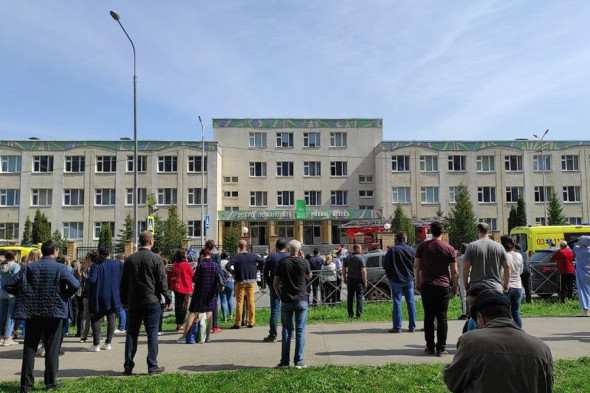 Напавший на школу в Казани действовал в одиночку, - власти