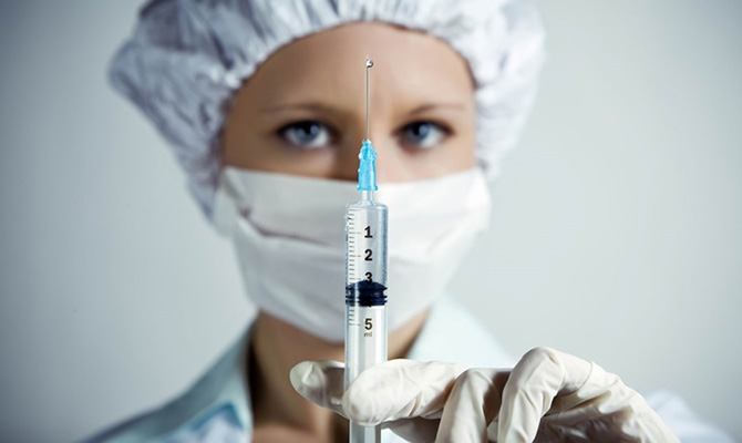 За сутки в Украине вакцинировали еще 16 387 человек