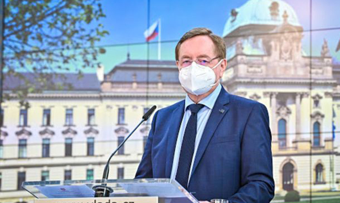 Министр здравоохранения Чехии уходит в отставку спустя полтора месяца на посту