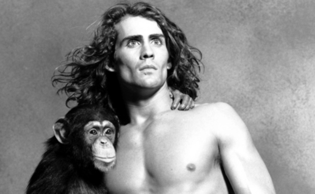 В США при падении самолета в озеро погиб исполнитель роли Тарзана