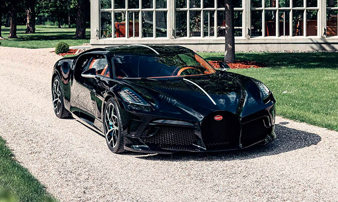 Bugatti показала окончательную версию автомобиля стоимостью €11 млн