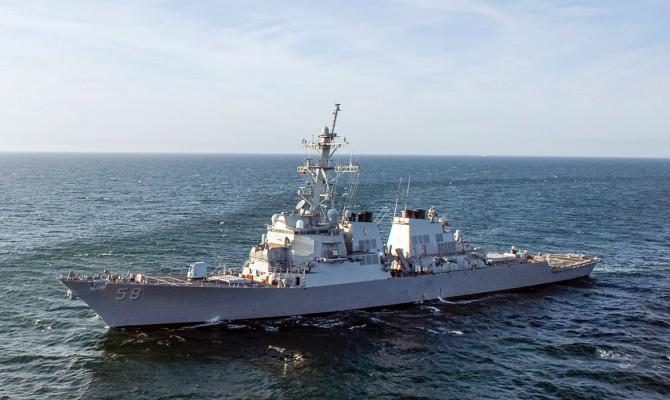 В Черное море направляется ракетный эсминец США