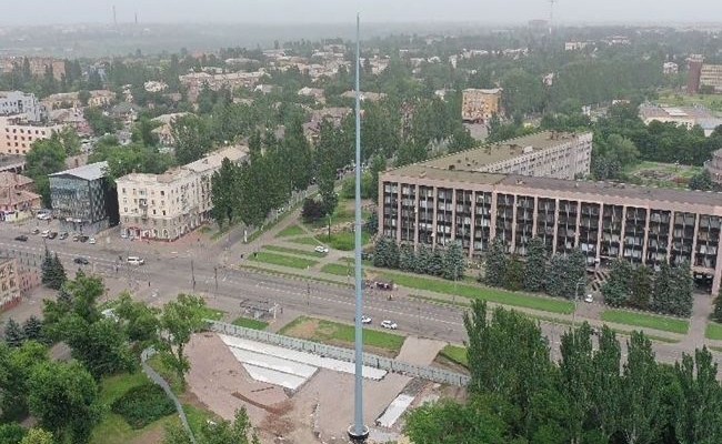 Третий по величине флагшток в Украине установили в Кривом Роге