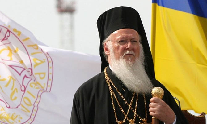 Верующие Украины провели массовые акции против приезда патриарха Варфоломея