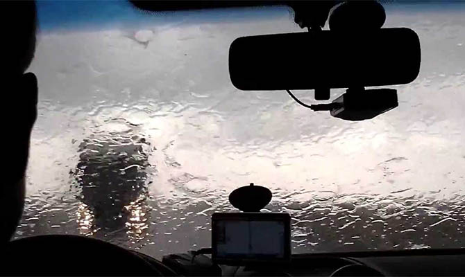 В Украине на завтра объявили штормовое предупреждение