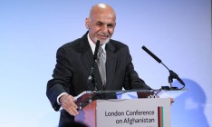 Сбежавший из страны президент Афганистана находится в Абу-Даби