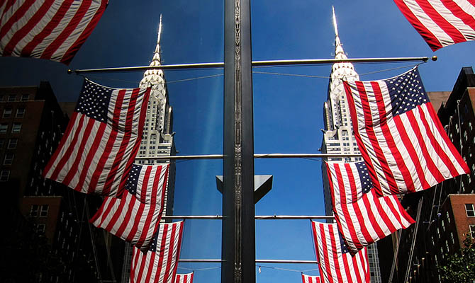 В годовщину терактов 11 сентября в США приспустят флаги