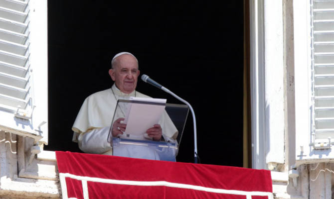Папа римский во время визита в Словакию цитировал Достоевского