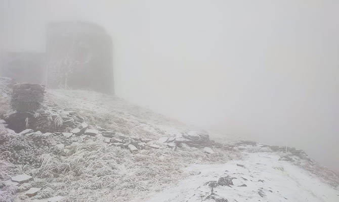 В Карпатах выпал снег