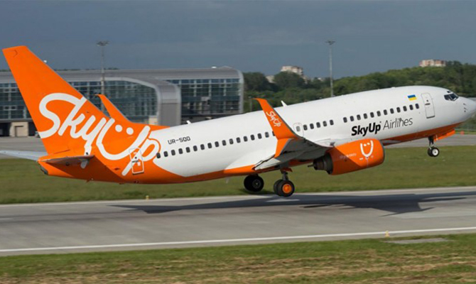 Суд позволил SkyUp сохранить за собой рейсы Киев-Стамбул