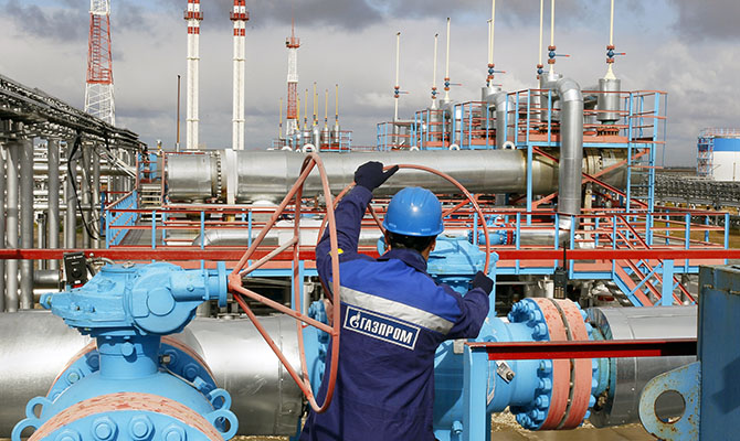 Цена на газ в Европе держаться ниже $1000