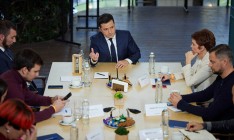 Зеленский сообщил о создании Ахметовым симбиоза Партии регионов и «Народного фронта»