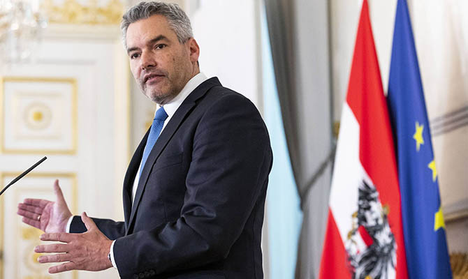 Канцлер Австрии призвал не использовать «Северный поток – 2» для давления на РФ