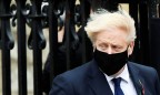 Британскому премьеру грозит расследование из-за вечеринки во время карантина