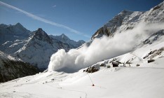 В Австрии лавины за сутки забрали жизни девяти человек