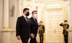 Кулеба заявил, что Макрон не привозил в Киев конкретных предложений